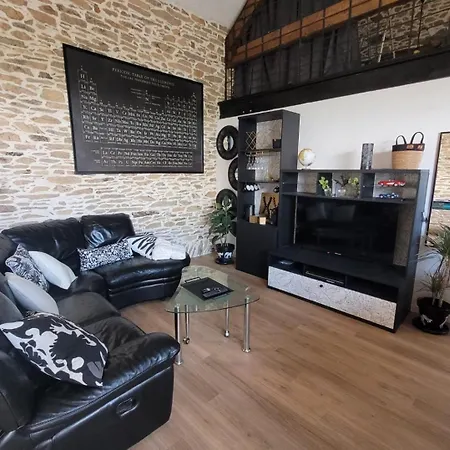 Au Bout Du Chemin Konukevi Réquista