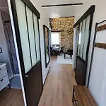 Au Bout Du Chemin Konukevi 4*