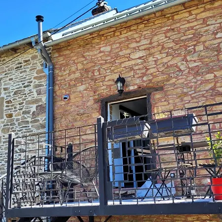 Guest house Au Bout Du Chemin 4*